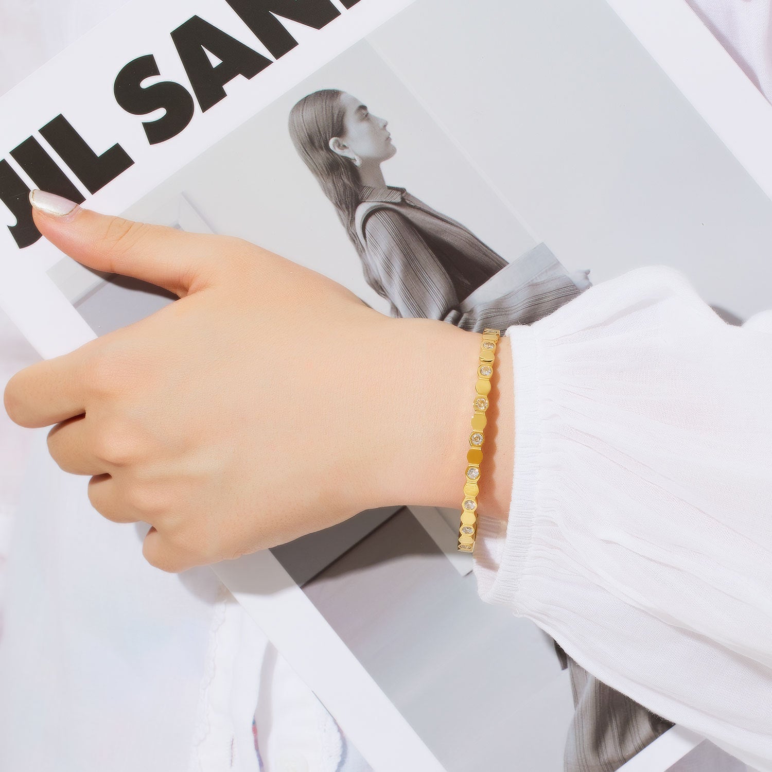 Wholesale Zircon Hexagonal Honeycomb Titanium Steel Bracelet